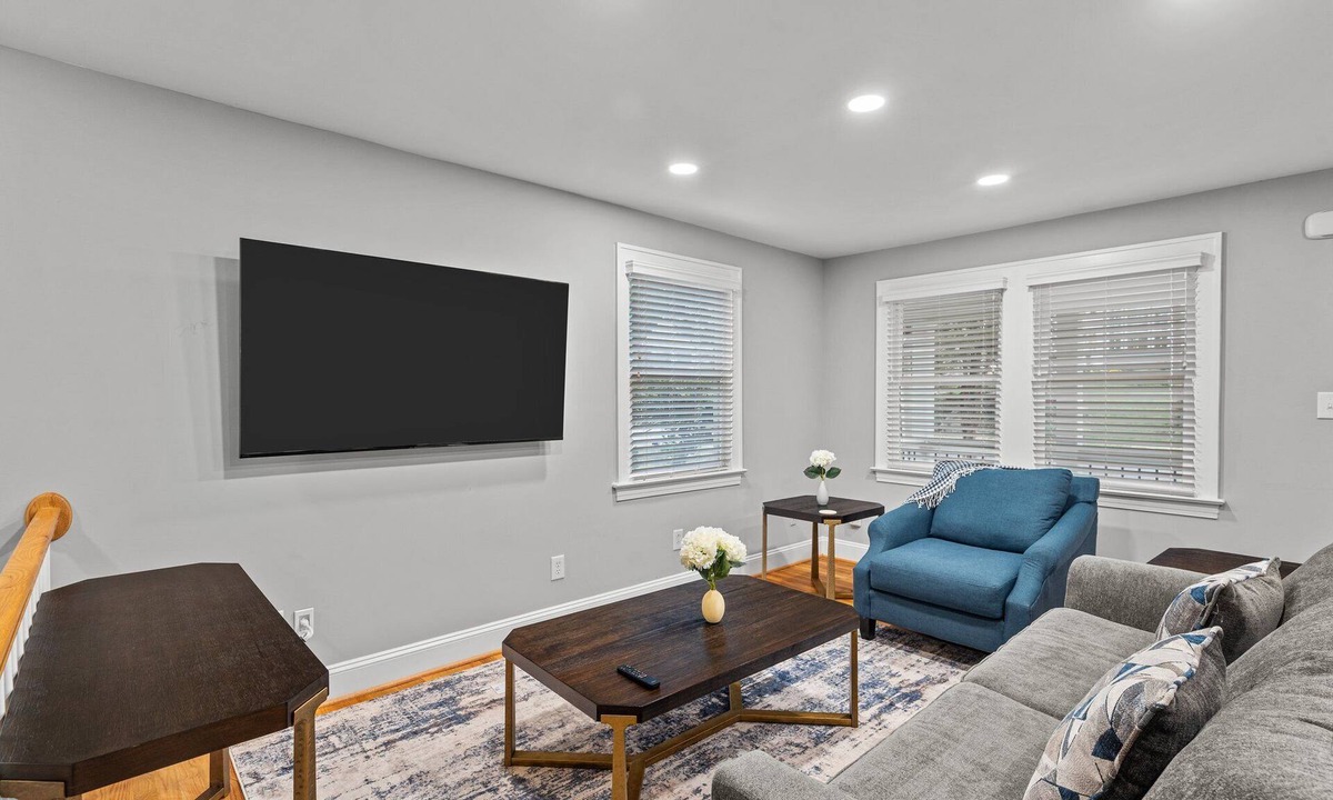 Five Points East House | 2023 Renovated Home w/Fenced Yard & 3 Deck Spaces! Lenovo Ctr 6mi