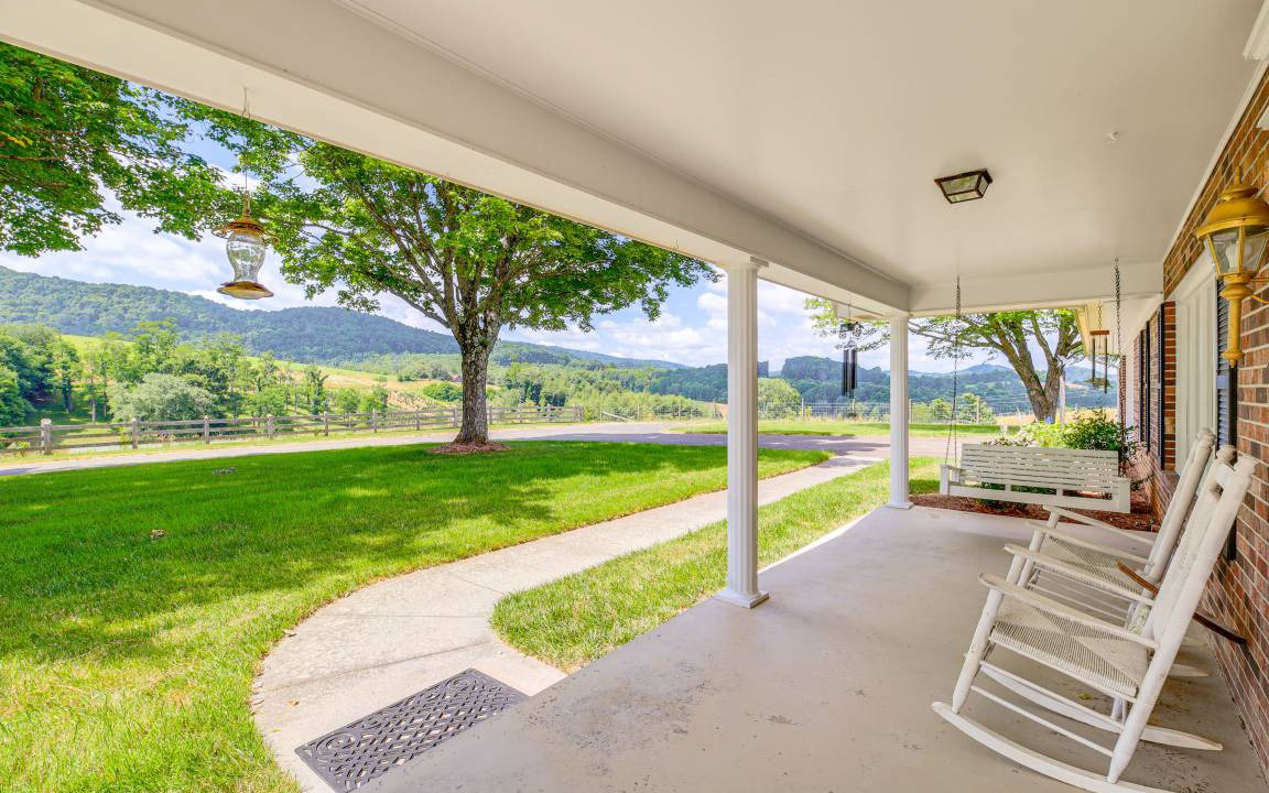 Laurel Springs House | 208 m² House ∙ 3 bedrooms ∙ 6 guests