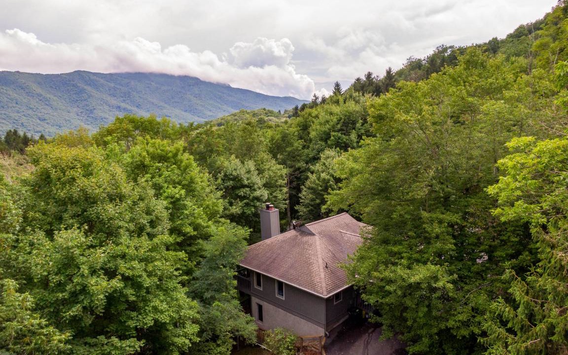 Seven Devils House | 214 m² House ∙ 4 bedrooms ∙ 10 guests