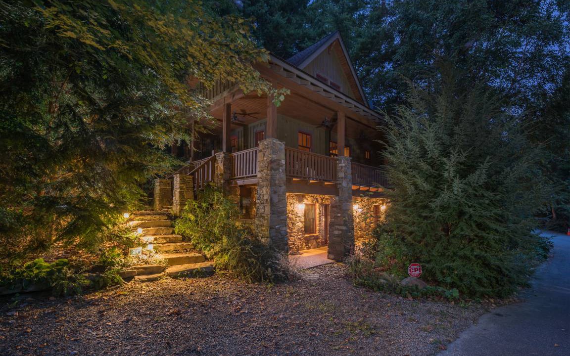 Cheshire Cabin | 215 m² Cabin ∙ 4 bedrooms ∙ 8 guests
