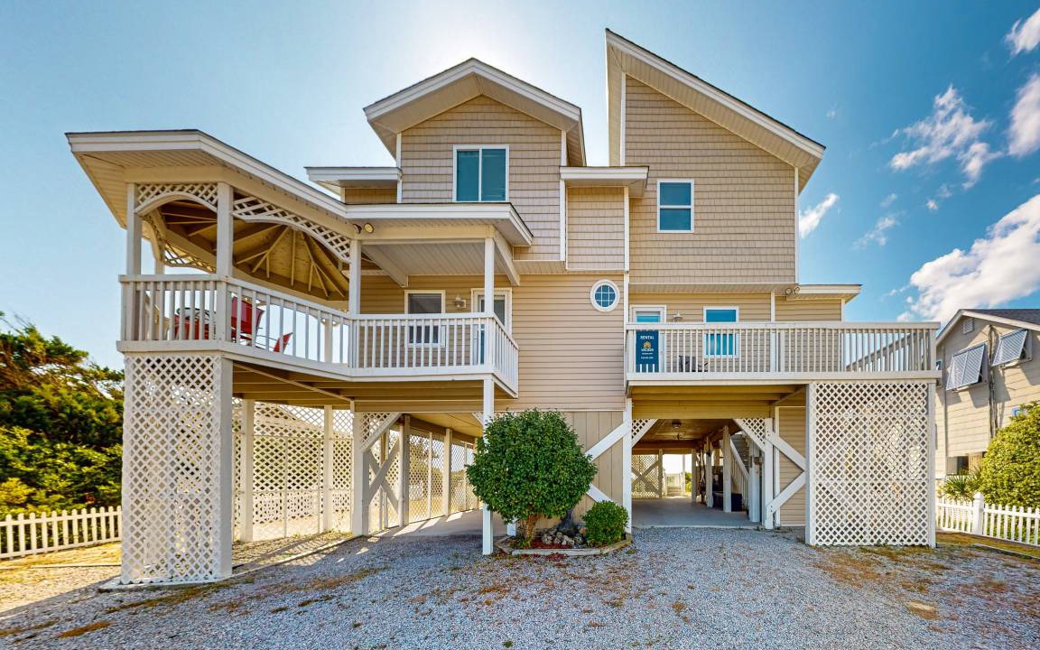 Caswell Beach House | 227 m² House ∙ 6 bedrooms ∙ 16 guests