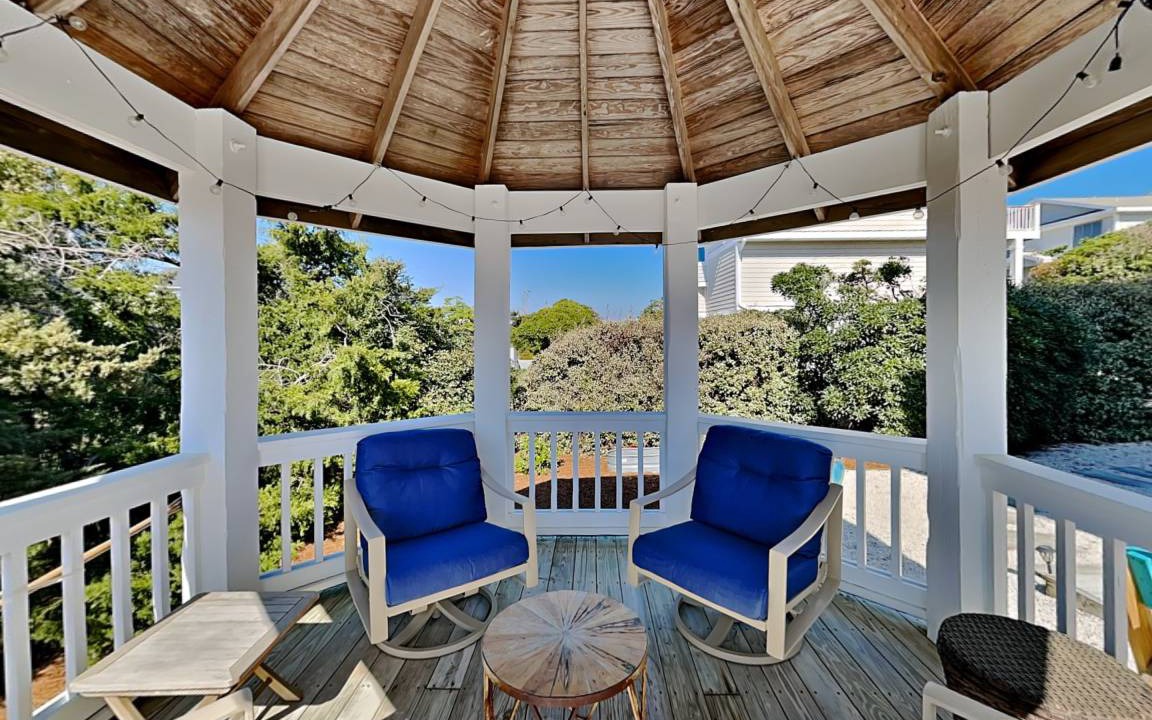 Topsail Beach House | 232 m² House ∙ 3 bedrooms ∙ 6 guests