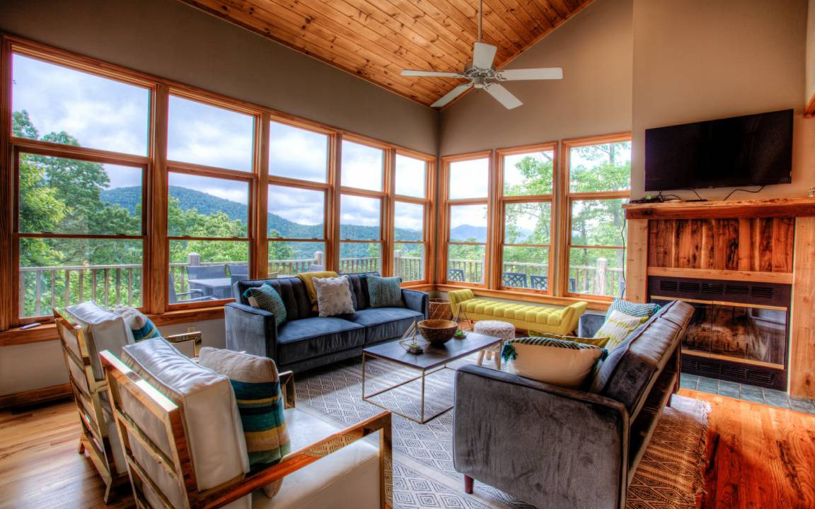 Montreat House | 236 m² House ∙ 4 bedrooms ∙ 11 guests