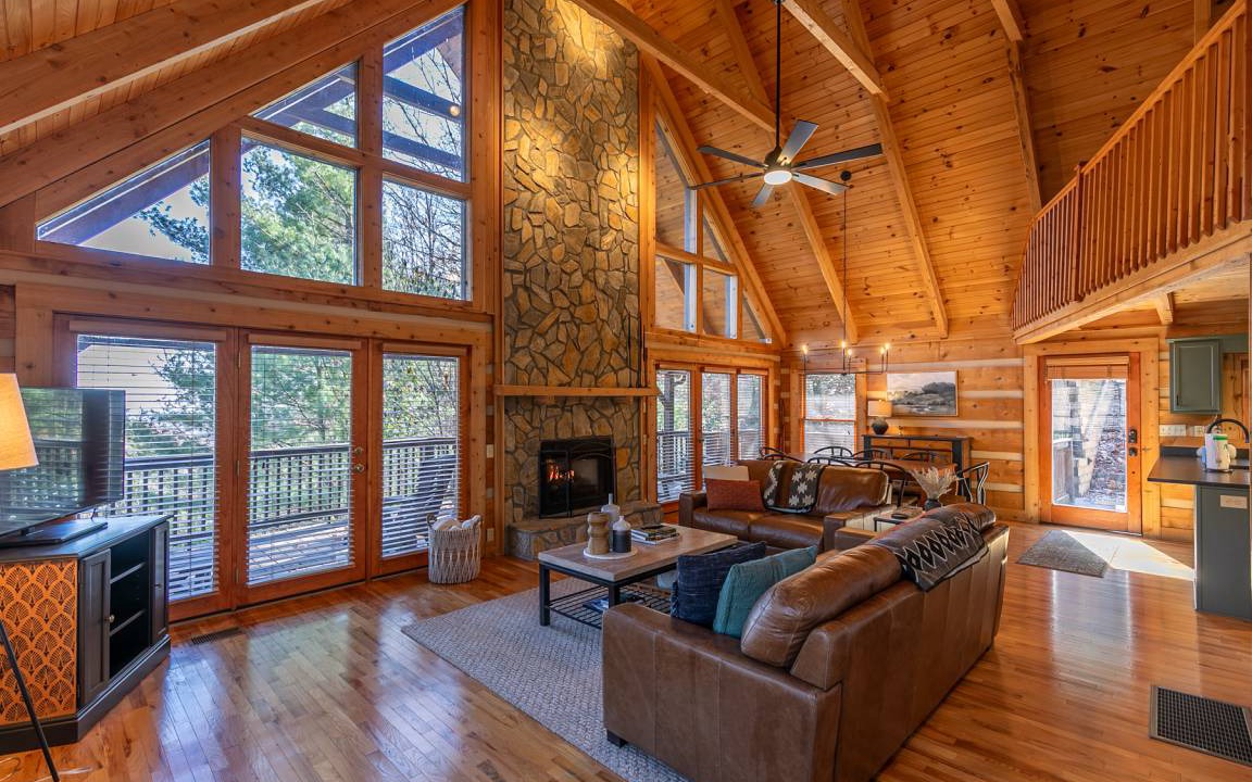 Deep Gap Cabin | 237 m² Cabin ∙ 4 bedrooms ∙ 10 guests