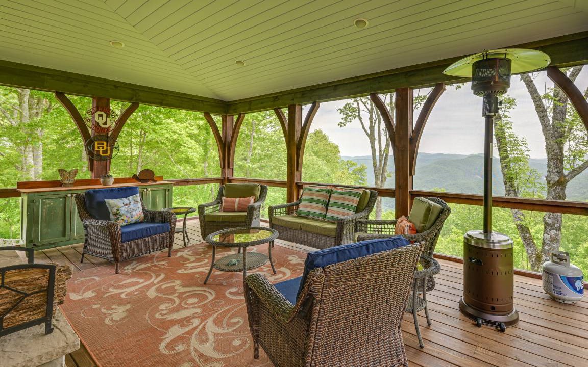 Cullowhee House | 250 m² House ∙ 3 bedrooms ∙ 6 guests