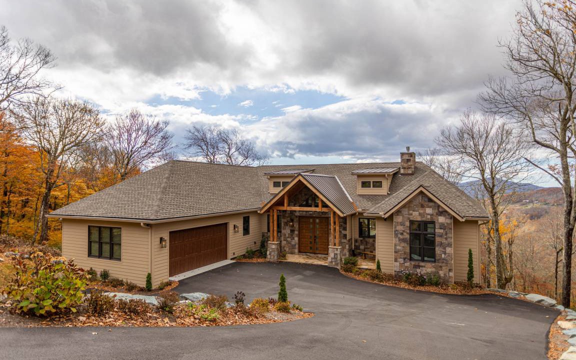 Sugar Mountain House | 262 m² House ∙ 3 bedrooms ∙ 6 guests
