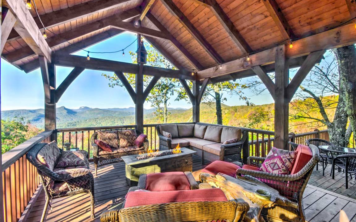 Sapphire House | 269 m² House ∙ 4 bedrooms ∙ 10 guests