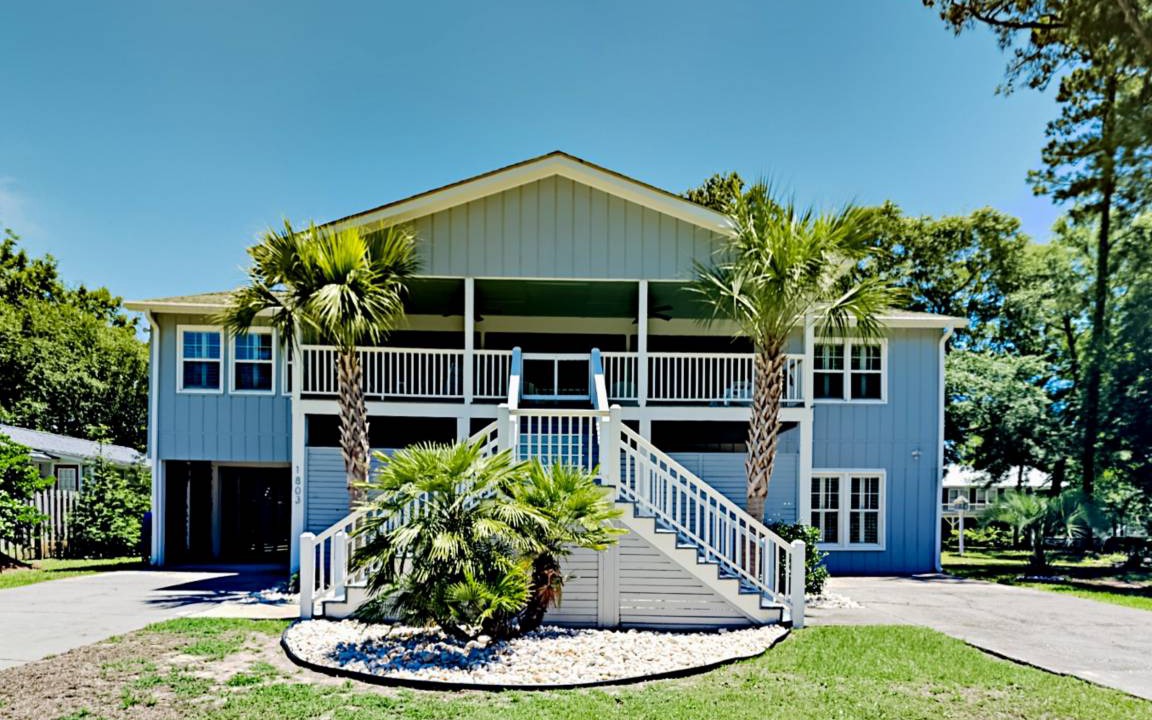 Ocean Isle Beach House | 281 m² House ∙ 4 bedrooms ∙ 12 guests