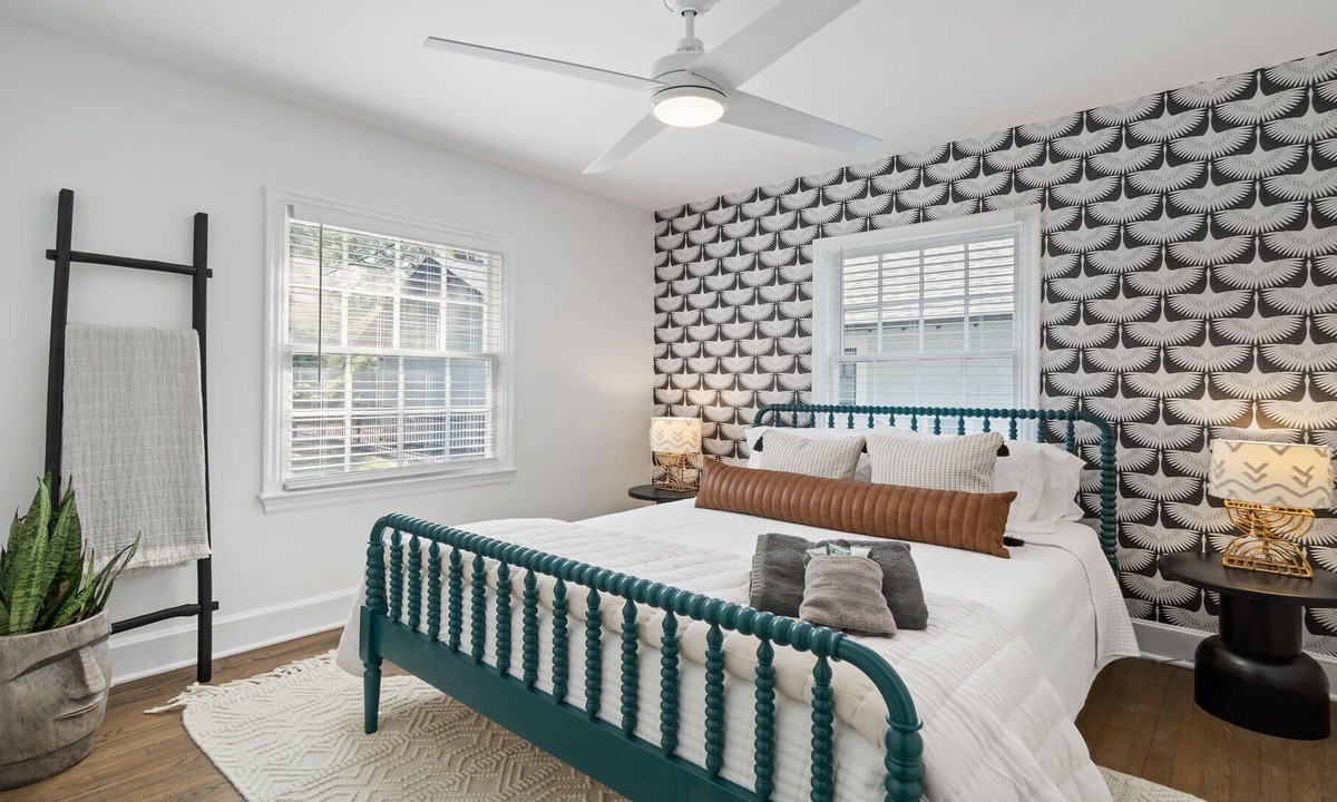 Plaza Midwood House | 2BR at Pecan Avenue - Two Bedroom House, Sleeps 6