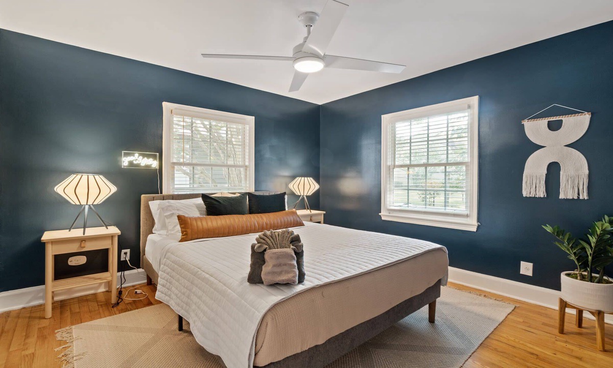 Plaza Midwood House | 2BR at Pecan Avenue - Two Bedroom House, Sleeps 6