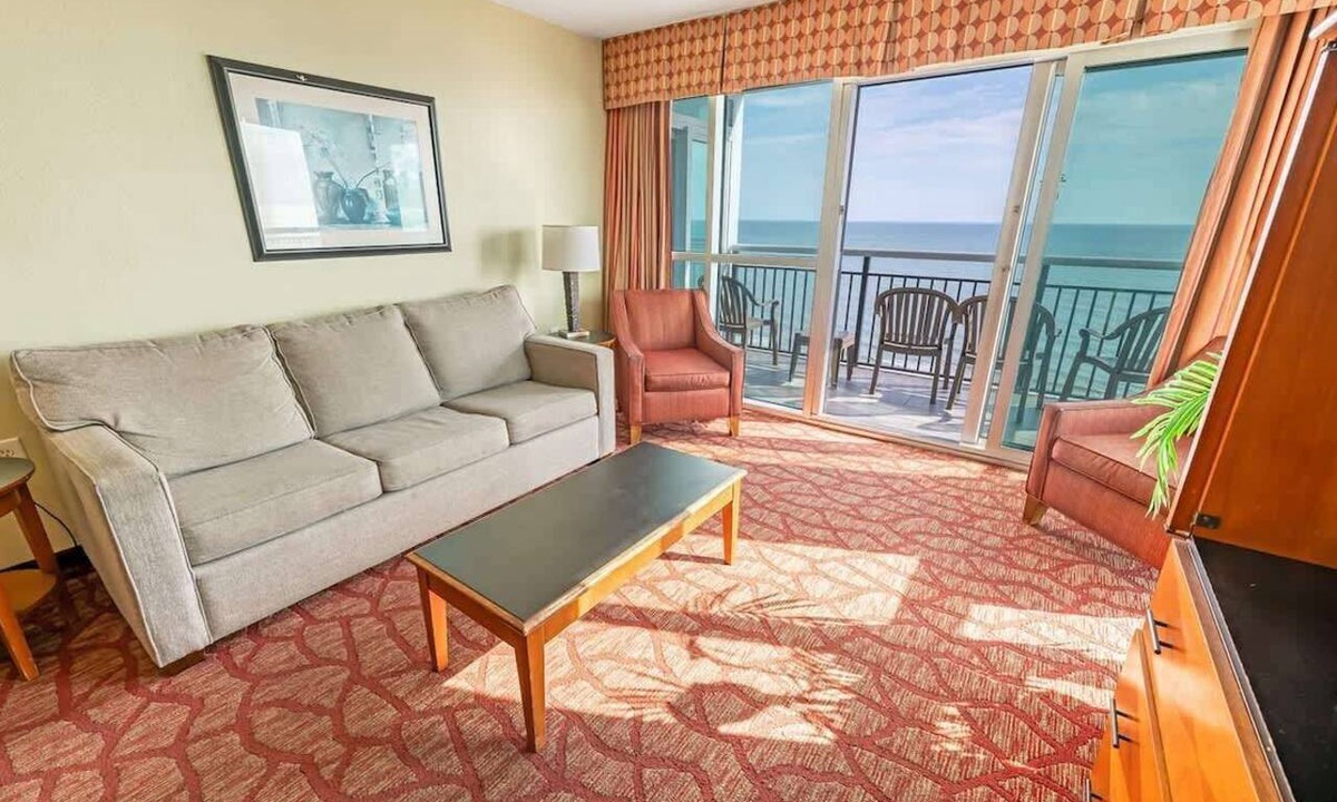 Downtown Myrtle Beach Condo | 2BR with Pools, Views, Direct Oceanfront, Bay View