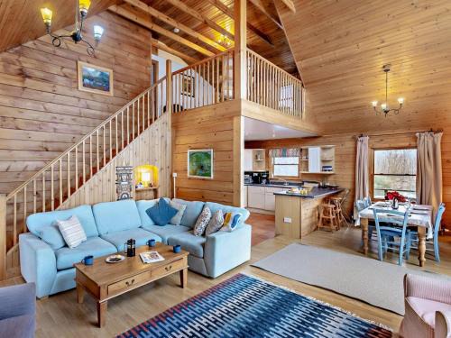 Torlundy Cabin | 3 Bed in Fort William oc-95783