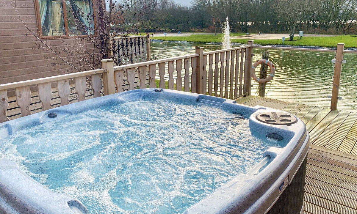 Carnforth Cabin | 3 bedroom accommodation in Carnforth