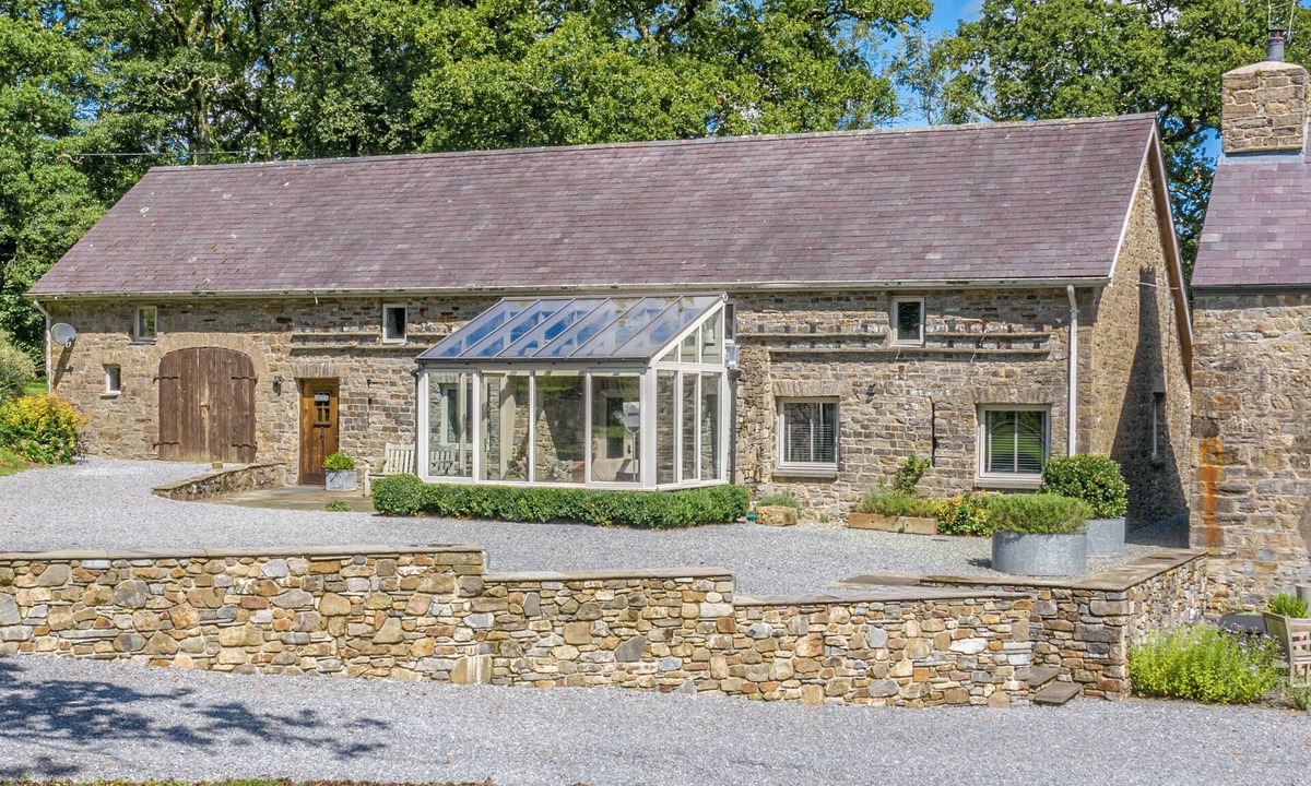 Whitland Cottage | 3 bedroom accommodation in Narberth