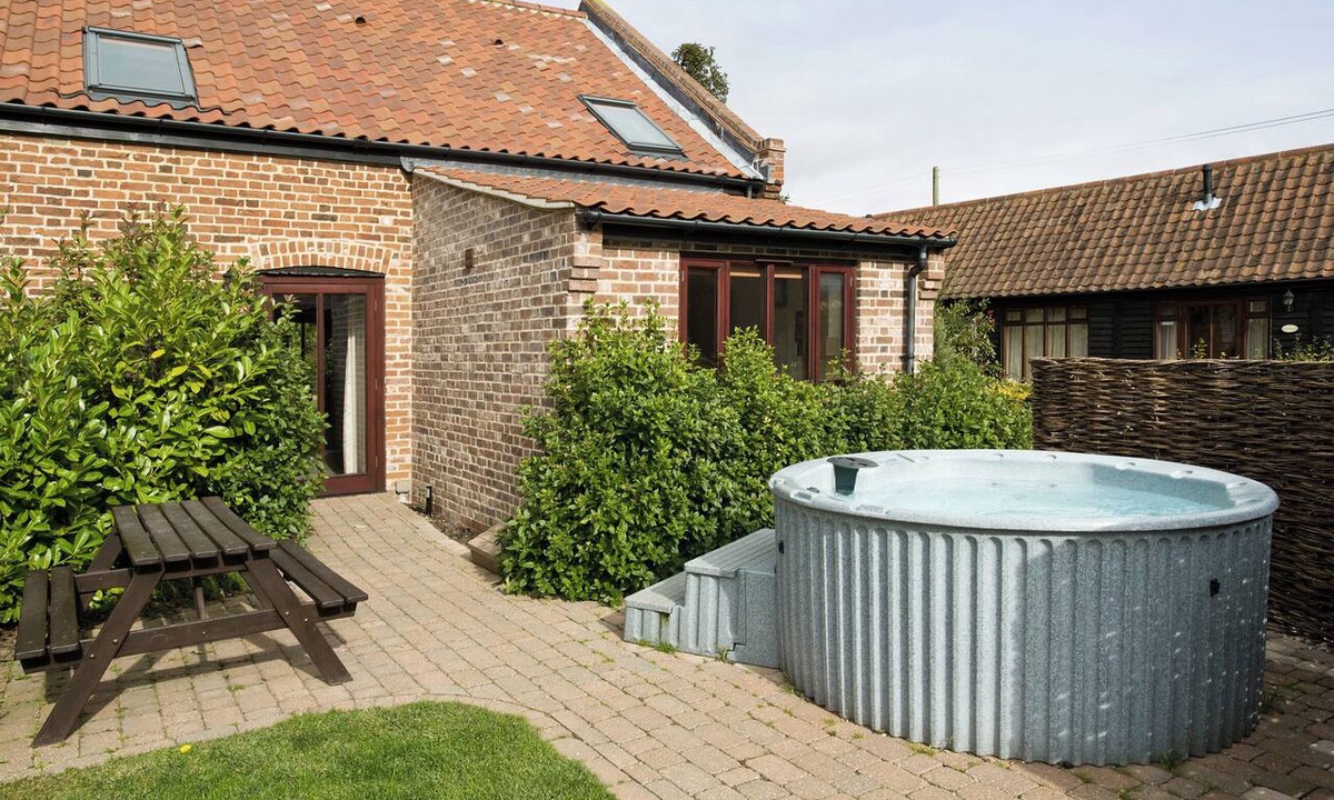 Potter Heigham House | 3 bedroom accommodation in Catfield