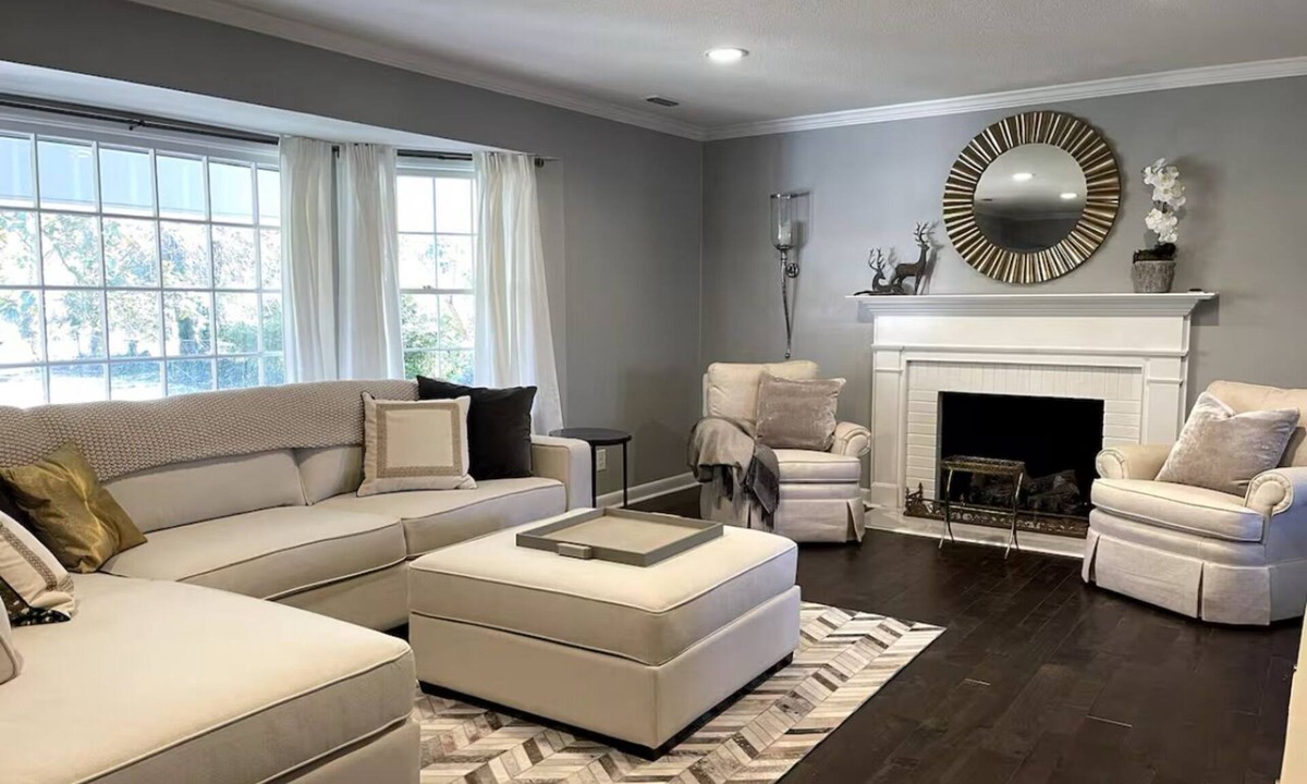 Winston - Salem House | 3 miles from Wake Forest University House/Winston-Salem-sleeps 12