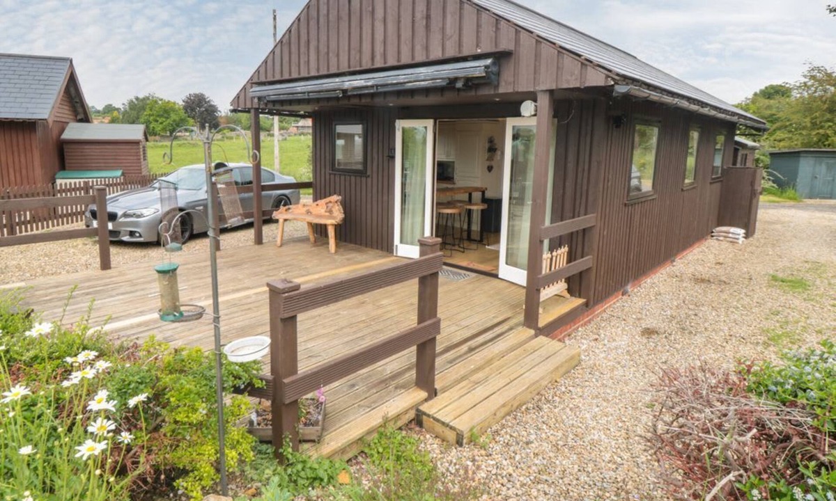 Nawton Cabin | 3 Valley View Lodges, Helmsley
