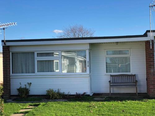 Great Yarmouth House | 314 Sundowner