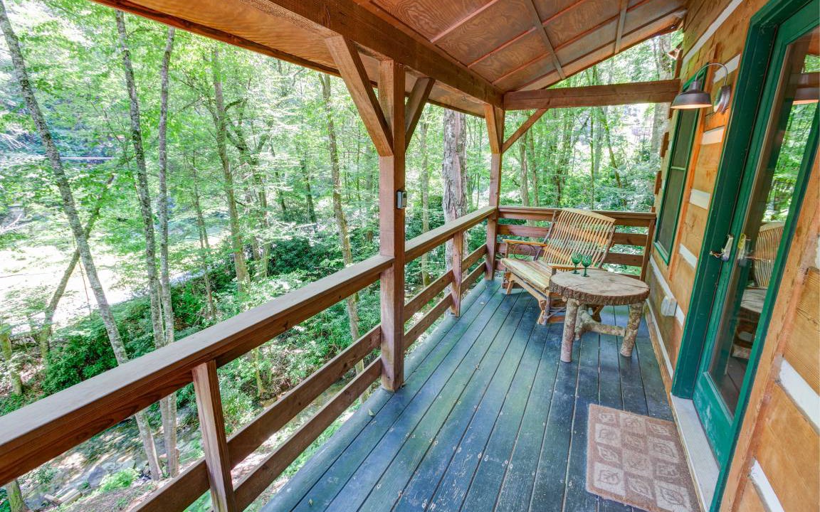 Sugar Grove Cabin | 32 m² Cabin ∙ 1 bedroom ∙ 4 guests