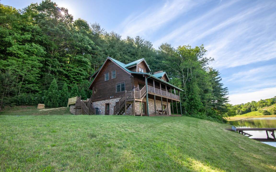 Jefferson Cabin | 320 m² Cabin ∙ 5 bedrooms ∙ 15 guests