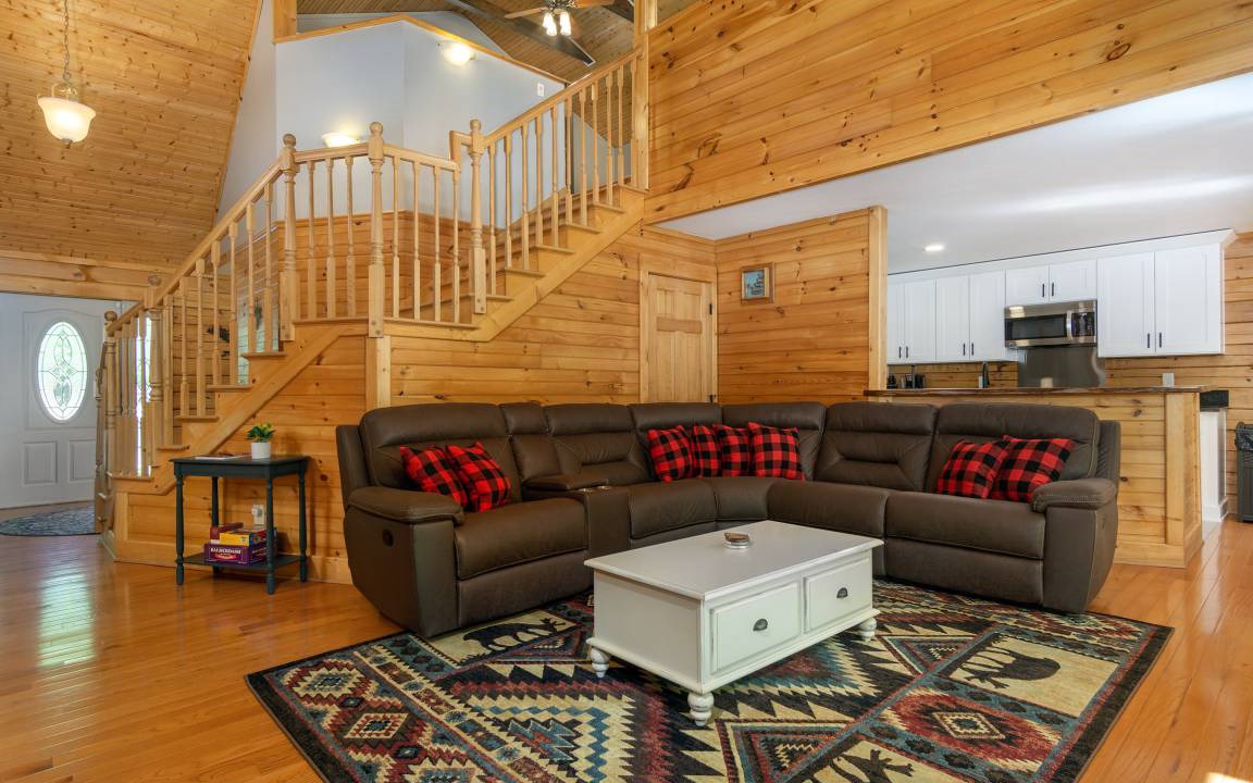 Fletcher Cabin | 321 m² Cabin ∙ 3 bedrooms ∙ 6 guests