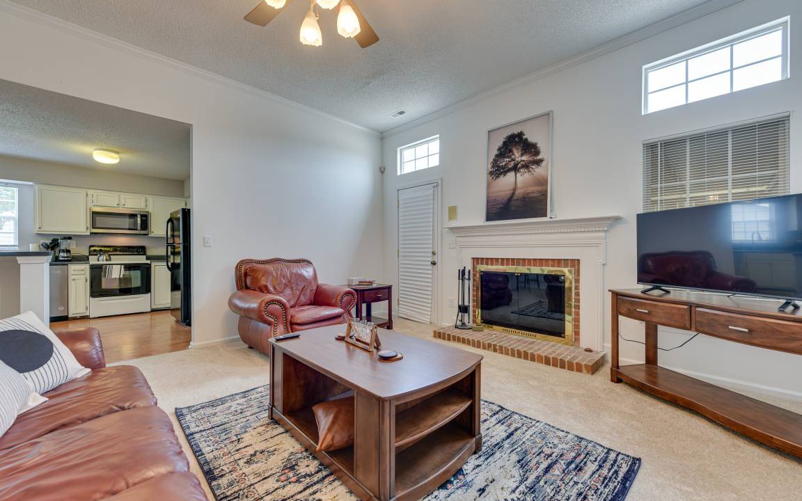 Charlotte House | 325 m² House ∙ 3 bedrooms ∙ 6 guests