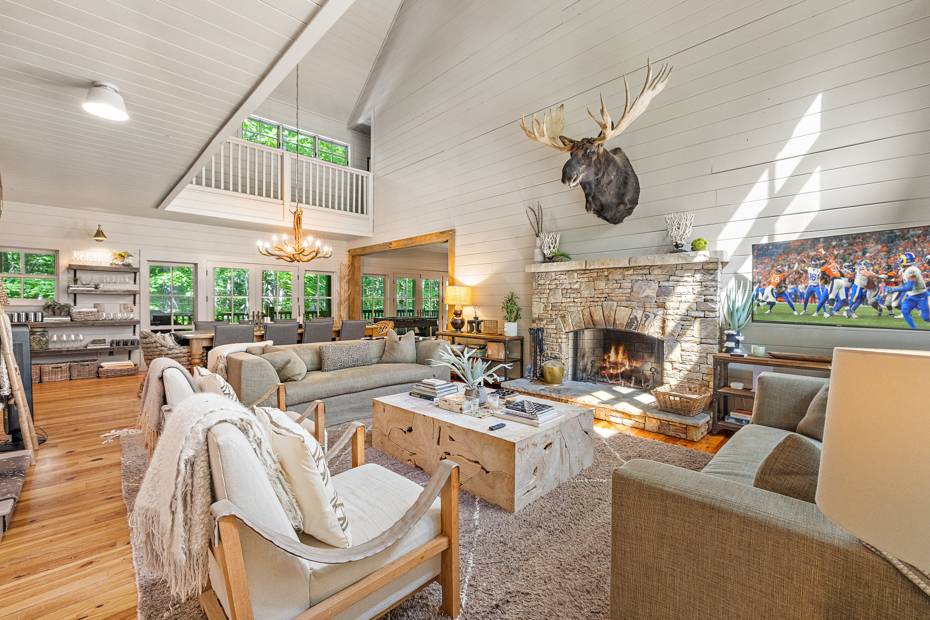 Frank Cabin | 335 m² Cabin ∙ 6 bedrooms ∙ 22 guests