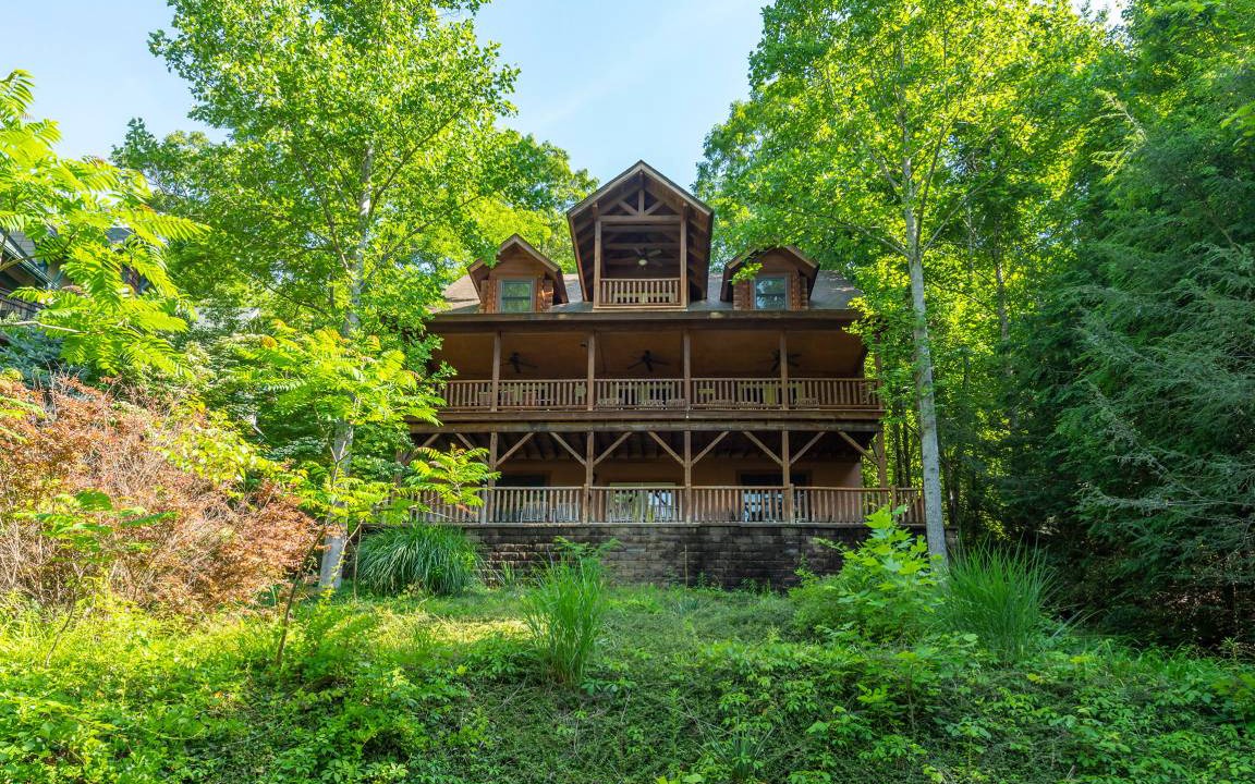 Montreat Cabin | 335 m² Cabin ∙ 8 bedrooms ∙ 20 guests