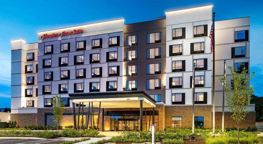 Raleigh Hotel | 35 m² Hotel ∙ 2 bedrooms ∙ 127 guests