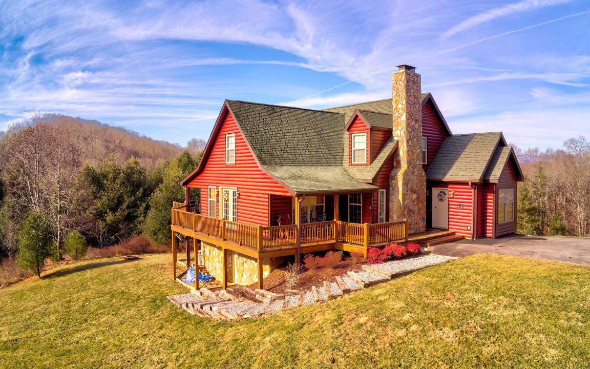 Piney Creek House | 353 m² House ∙ 7 bedrooms ∙ 14 guests