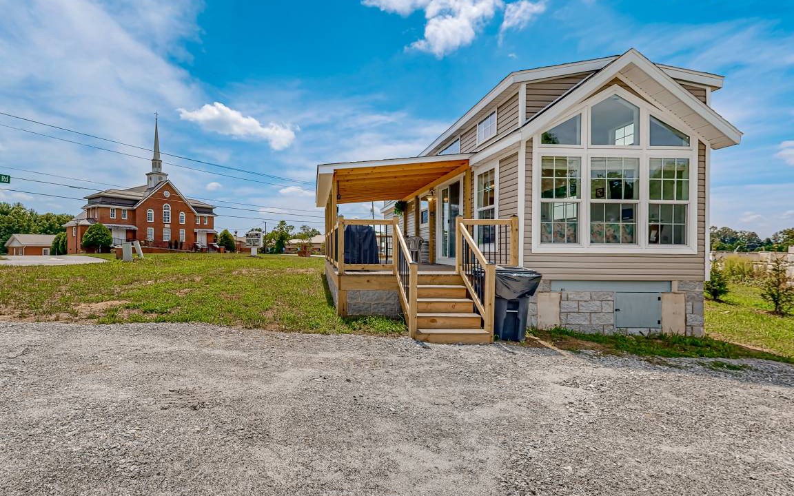 Hendersonville Cottage | 37 m² Cabin ∙ 1 bedroom ∙ 6 guests