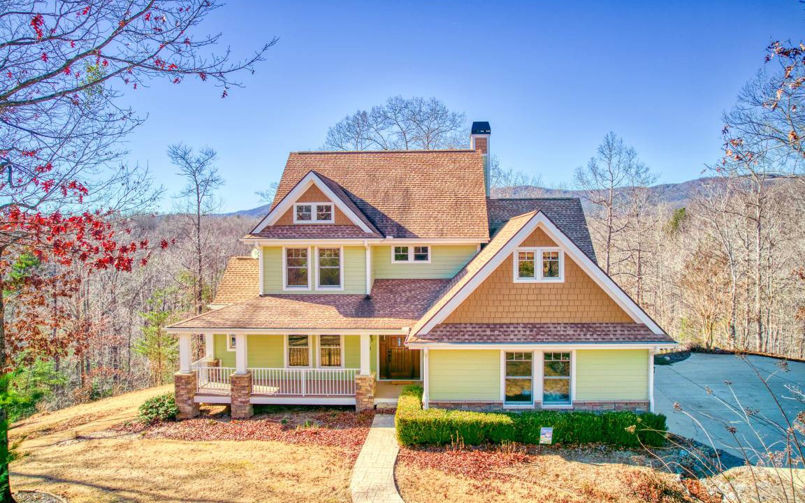 Mill Spring House | 376 m² House ∙ 6 bedrooms ∙ 14 guests