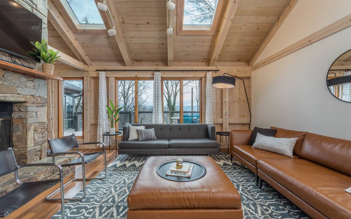 Royal Pines House | 390 m² House ∙ 6 bedrooms ∙ 10 guests