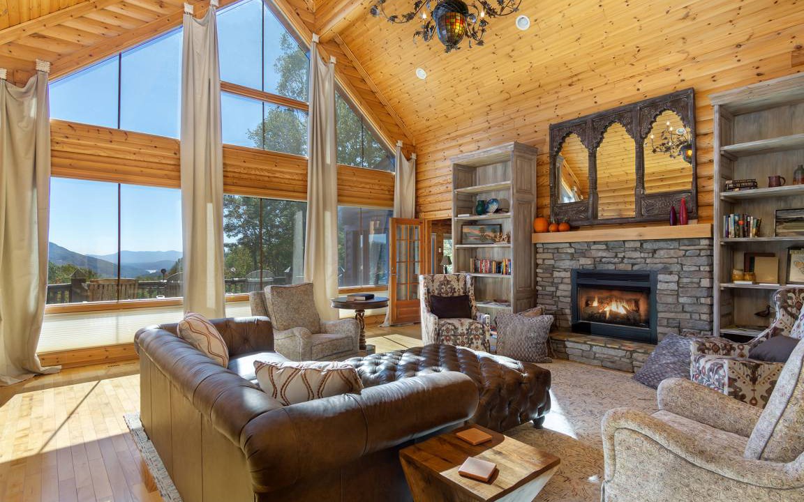 Old Fort Cabin | 397 m² Cabin ∙ 3 bedrooms ∙ 10 guests