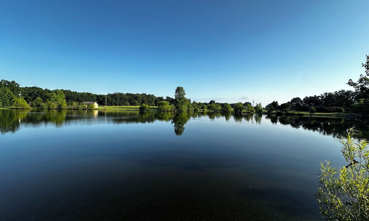 Union County House | 4 Acre Lake on 24 Acres Close to Charlotte ~ Eagleview Venue!