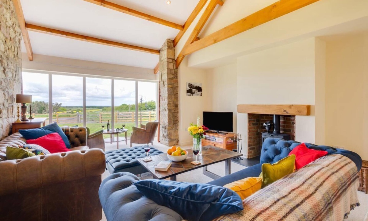 Wandylaw Cottage | 4 Bed in Chathill (oc-nb1963)