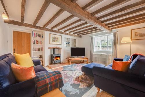 Westleton House | 4 Bed in Westleton oc-holc