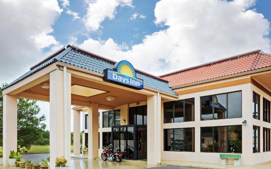 Clinton Hotel | 44 m² Hotel ∙ 127 guests