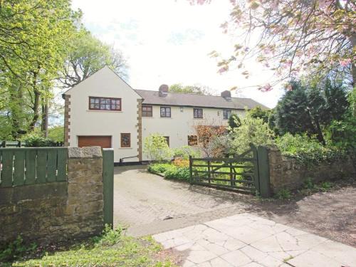 Backworth House | 5 Bed in Newcastle Upon Tyne oc-cn190