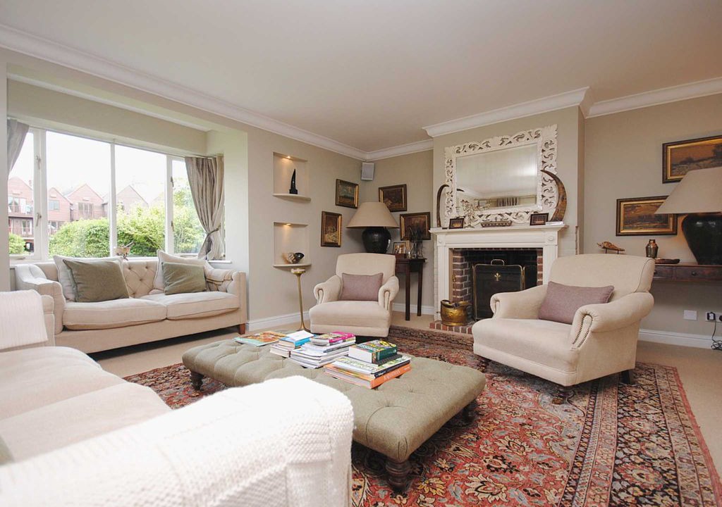 Arundel Cottage | 5 bedroom accommodation in Arundel