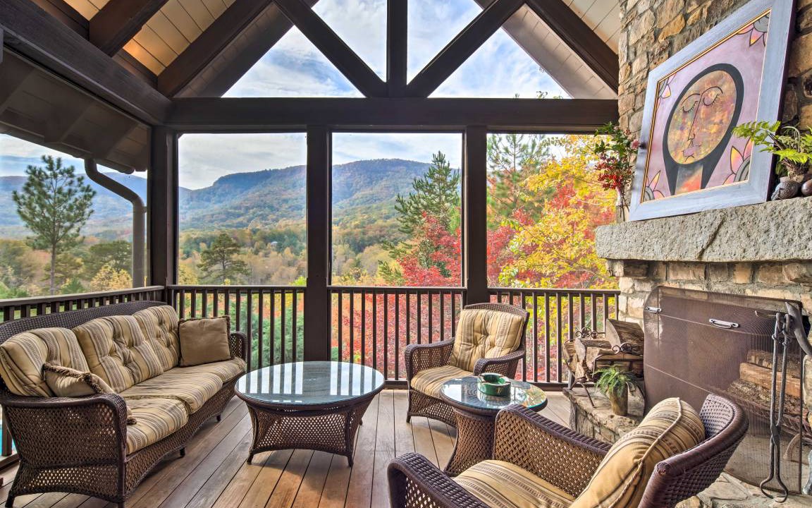 Mill Spring House | 501 m² House ∙ 5 bedrooms ∙ 12 guests