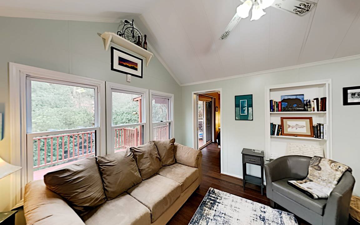 Gerton Cabin | 55 m² Cabin ∙ 2 bedrooms ∙ 4 guests