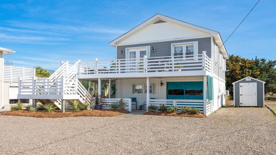 Topsail Beach House | 58 m² House ∙ 2 bedrooms ∙ 4 guests