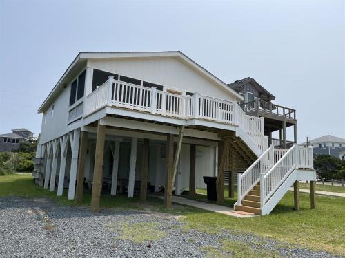 Hatteras House | 58223 Dunes Dr Home