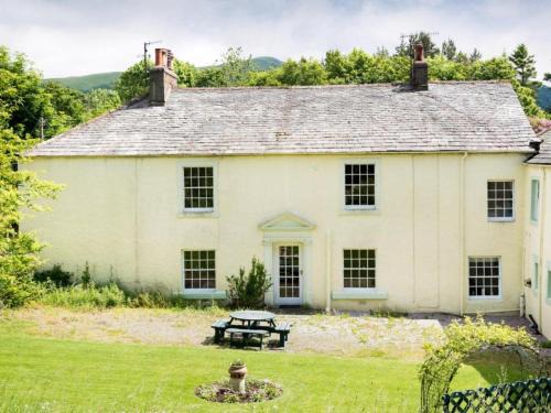 Lamplugh House | 6 Bed in Workington oc-sz327