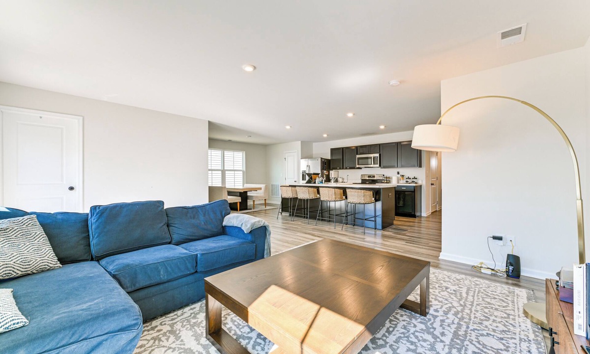 Charlotte House | < 6 Mi to Uptown Charlotte: Bright Home w/Yard