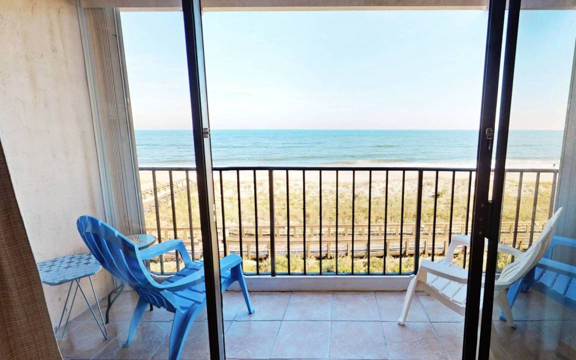 Carolina Beach Condo | 67 m² Condo ∙ 2 bedrooms ∙ 6 guests