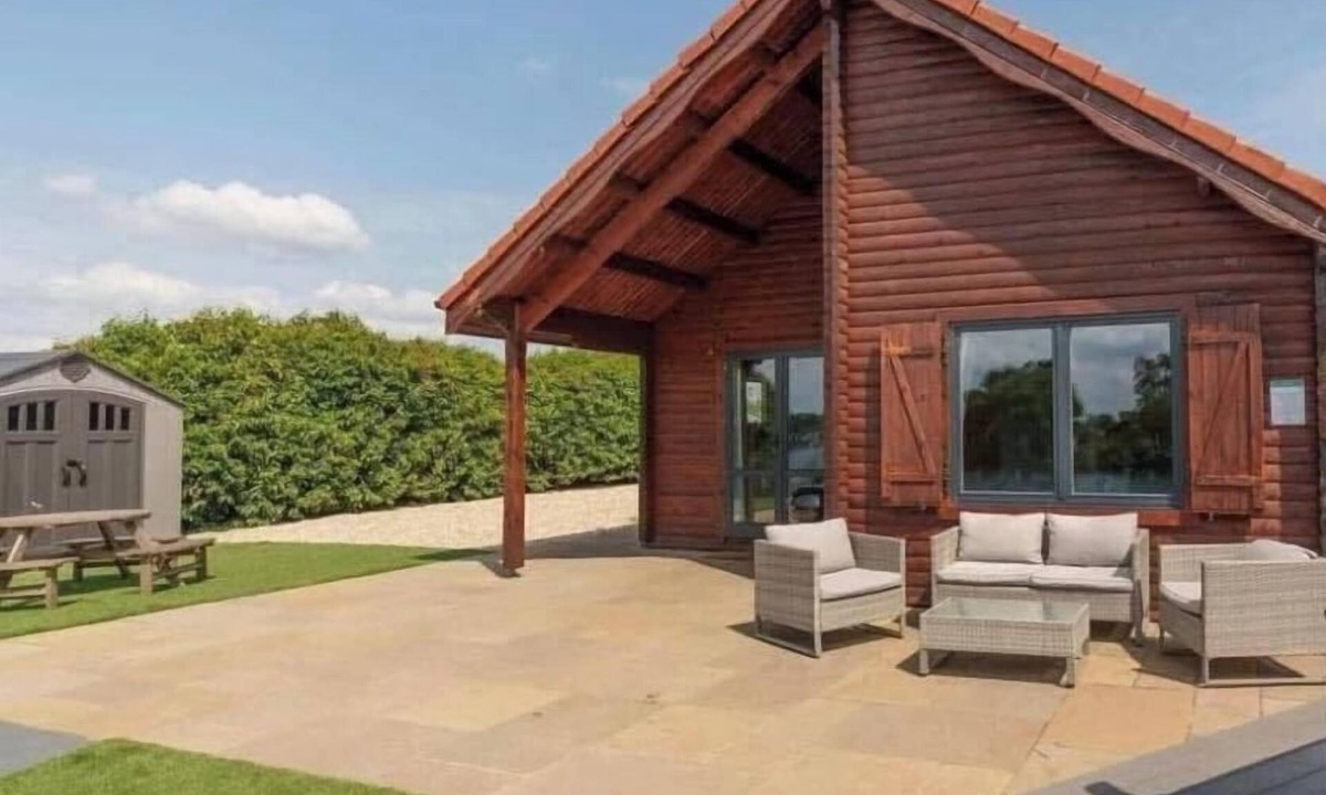 Tattershall Cabin | 7 Misty Bay - Tatthershall Lakes