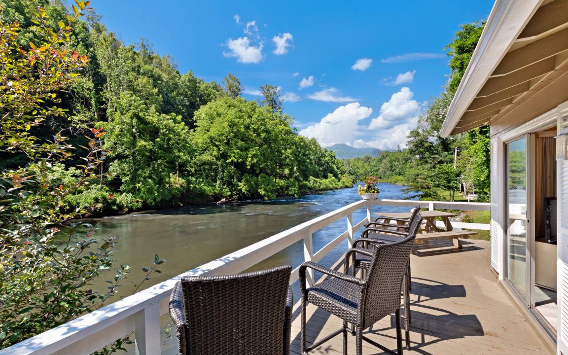 Sylva Cottage | 70 m² Cabin ∙ 2 bedrooms ∙ 4 guests