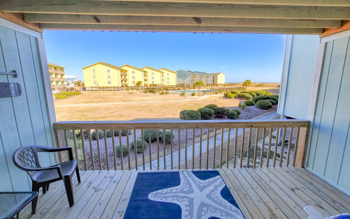 Surf City Condo | 70 m² Condo ∙ 1 bedroom ∙ 5 guests